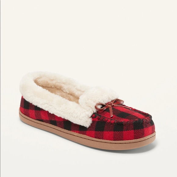 Old Navy Shoes - NWT-OLD NAVY Plaid Faux-Fur Trim Moccasin Slippers For Women
